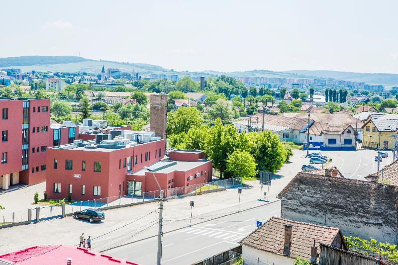 Hotel Tempo Târgu-Mureş エクステリア 写真